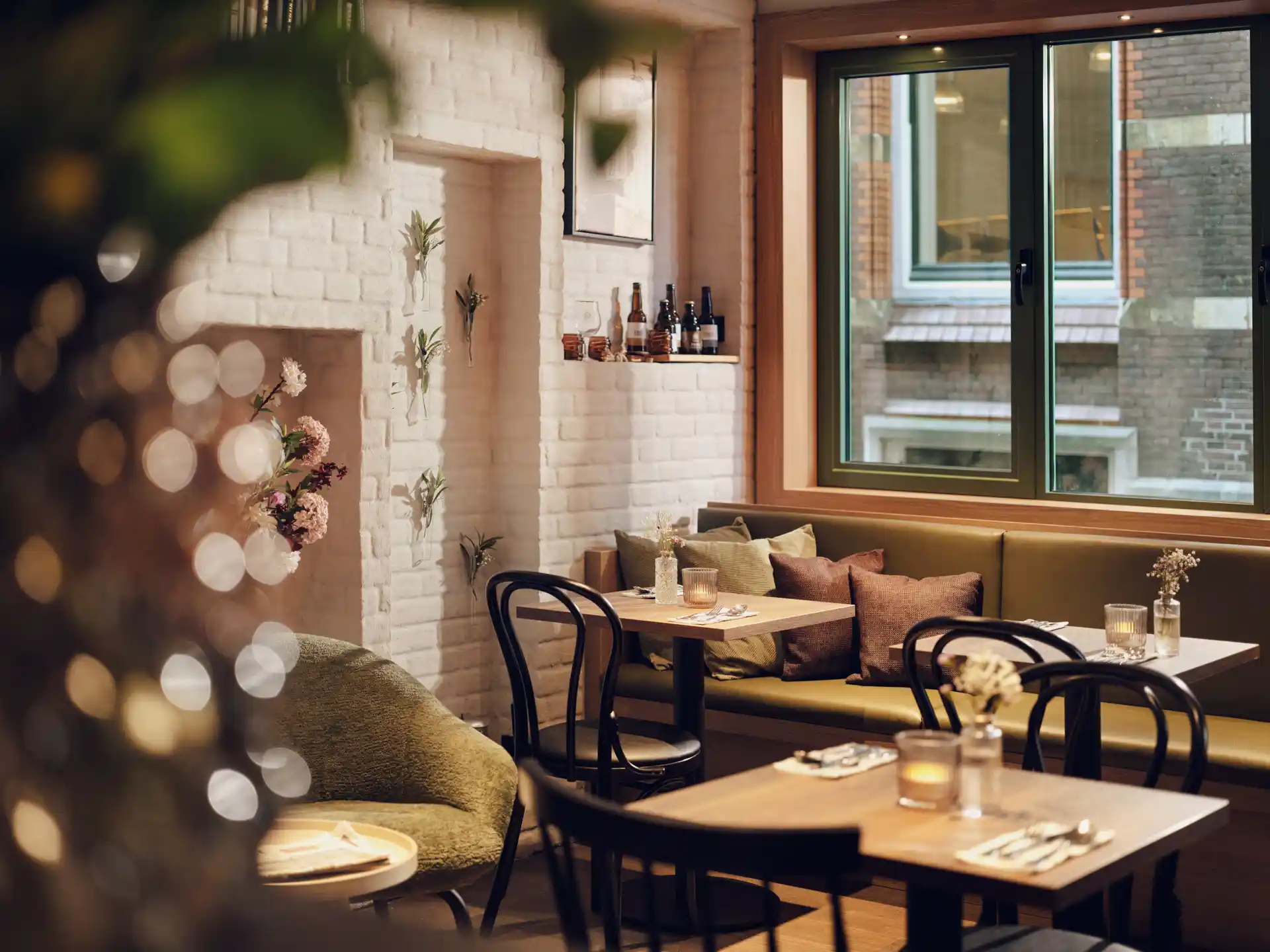 Interieur van Jolie Cafe Manger